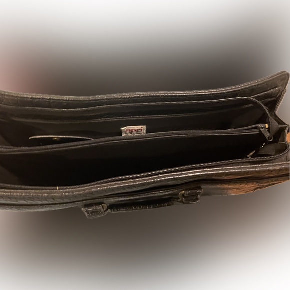 Apri black leather laptop tote - Picture 3 of 3